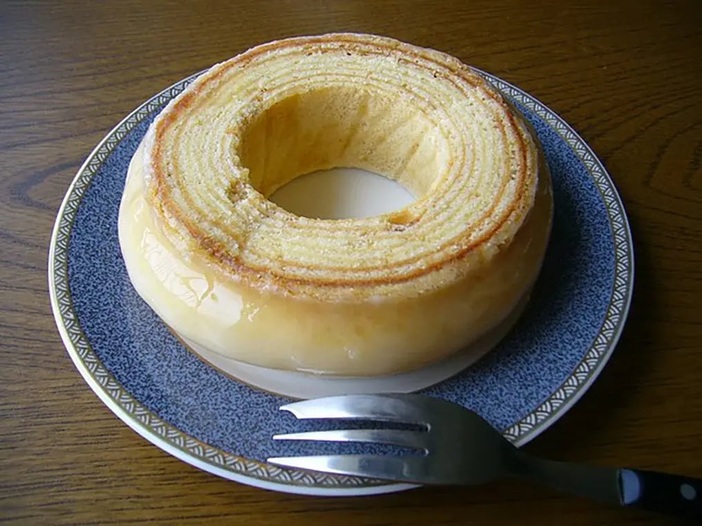 baumkuchen-via-wikimedia-commons