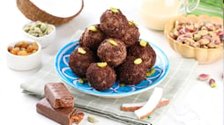 Choconut Laddoos