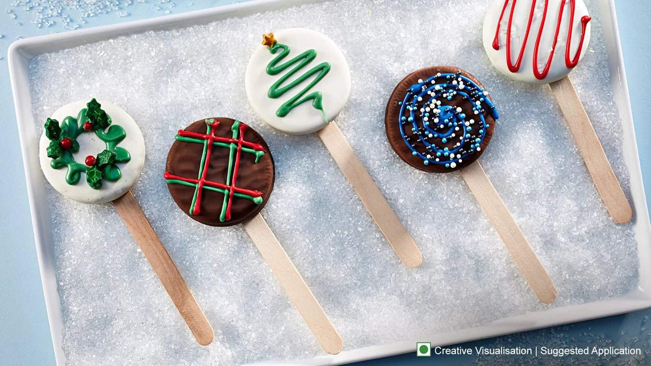 Easy Oeo Dipped  Cookie Holiday Pops Recipe