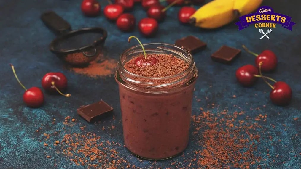 family-friendly-chocolate-mocktail-2