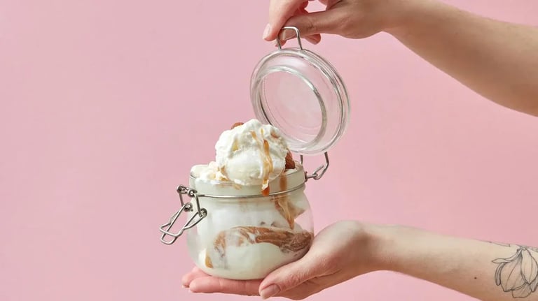 DIY Quick Dessert Recipes in Mini Fancy Jars to Devour and Make in a Jiffy