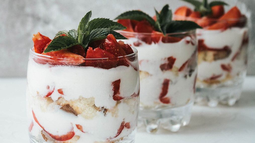 fresh-cream-trifle