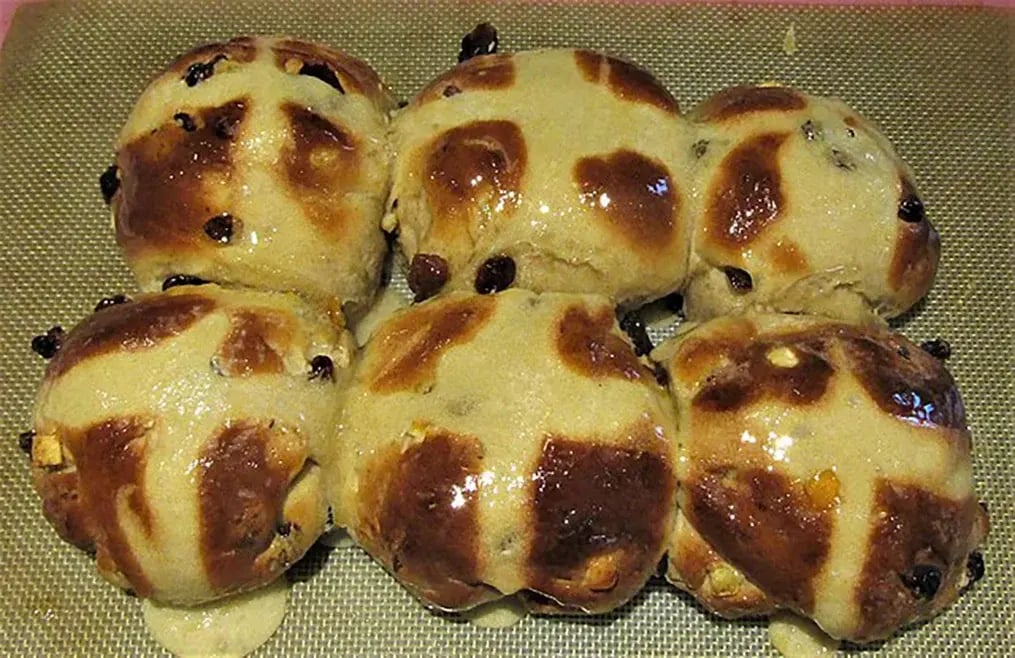 hot-cross-buns