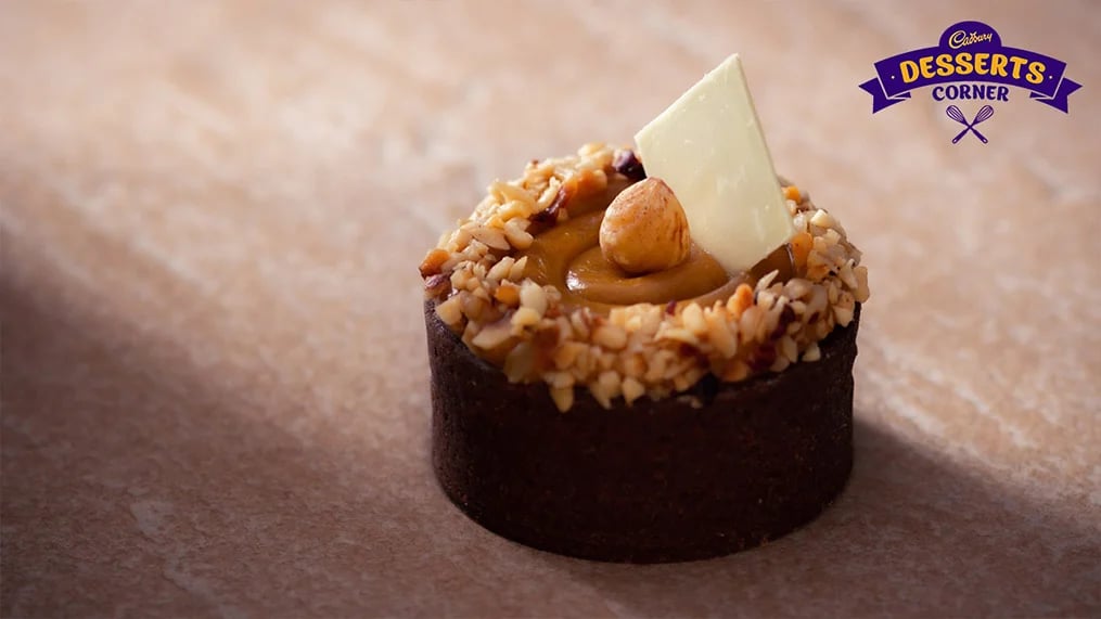 in-line-hazelnut-garnish