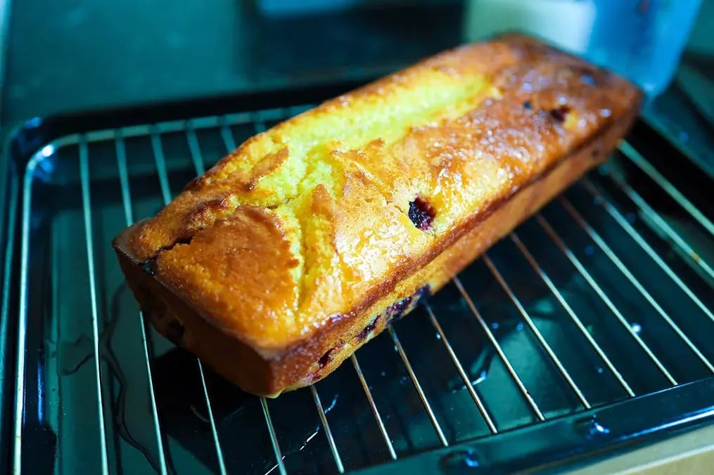 lemon-drizzle-cake