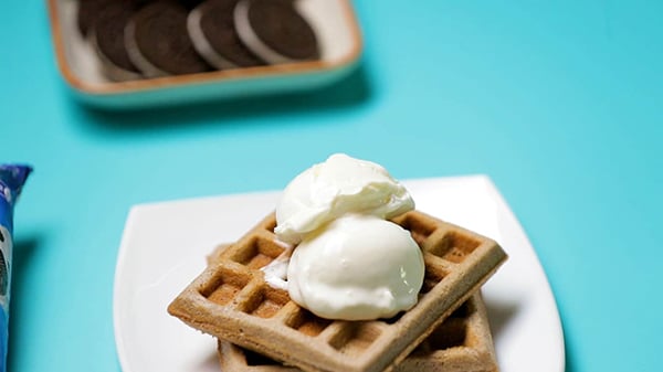 oreo-waffles-step-9